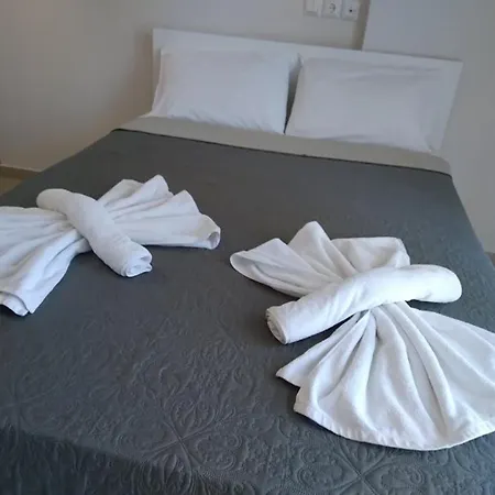 Little Beauty - Happyhostgr - In Apartman Platamónasz