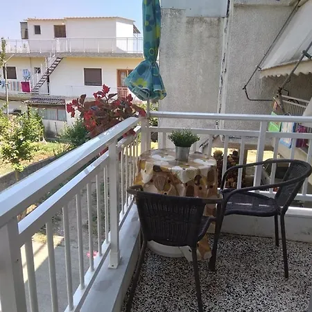 Apartment Little Beauty - Happyhostgr - In *