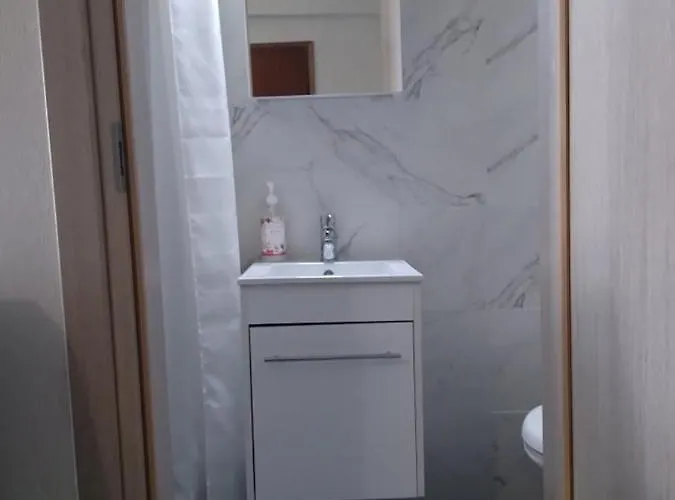 Little Beauty - Happyhostgr - In Platamonas