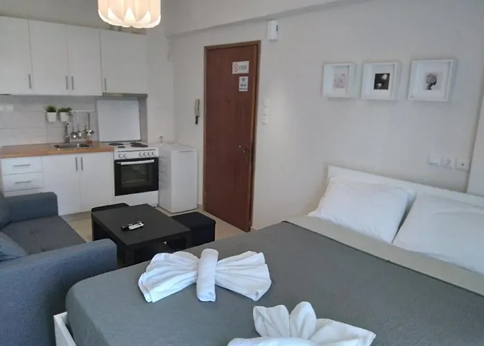 Little Beauty - Happyhostgr - In * Platamonas